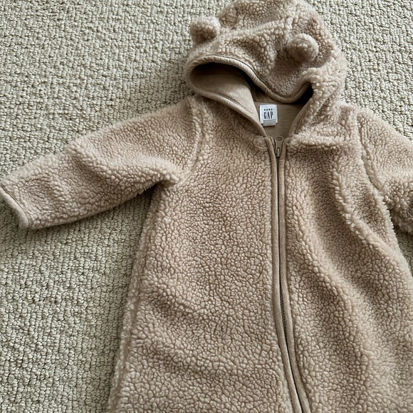 Baby Gap fleece zip up one piece - Picture 2 of 5